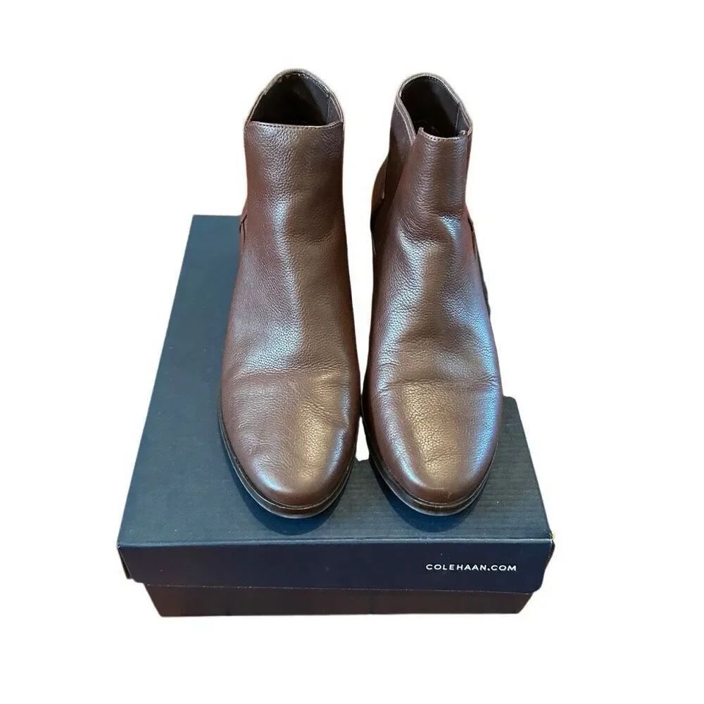 NWT Cole Haan Gia Bootie in deep mahgony - size 8.5